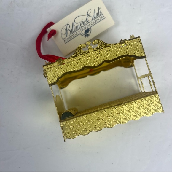 SALE-Lot of Biltmore Estate Ornaments-metal miniatures and ceramic Angel icicle - Picture 7 of 16